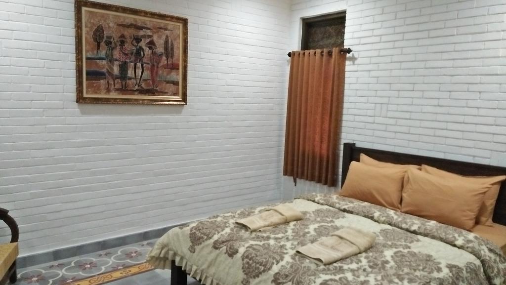 Satu Kayen Guest House Sleman  Esterno foto
