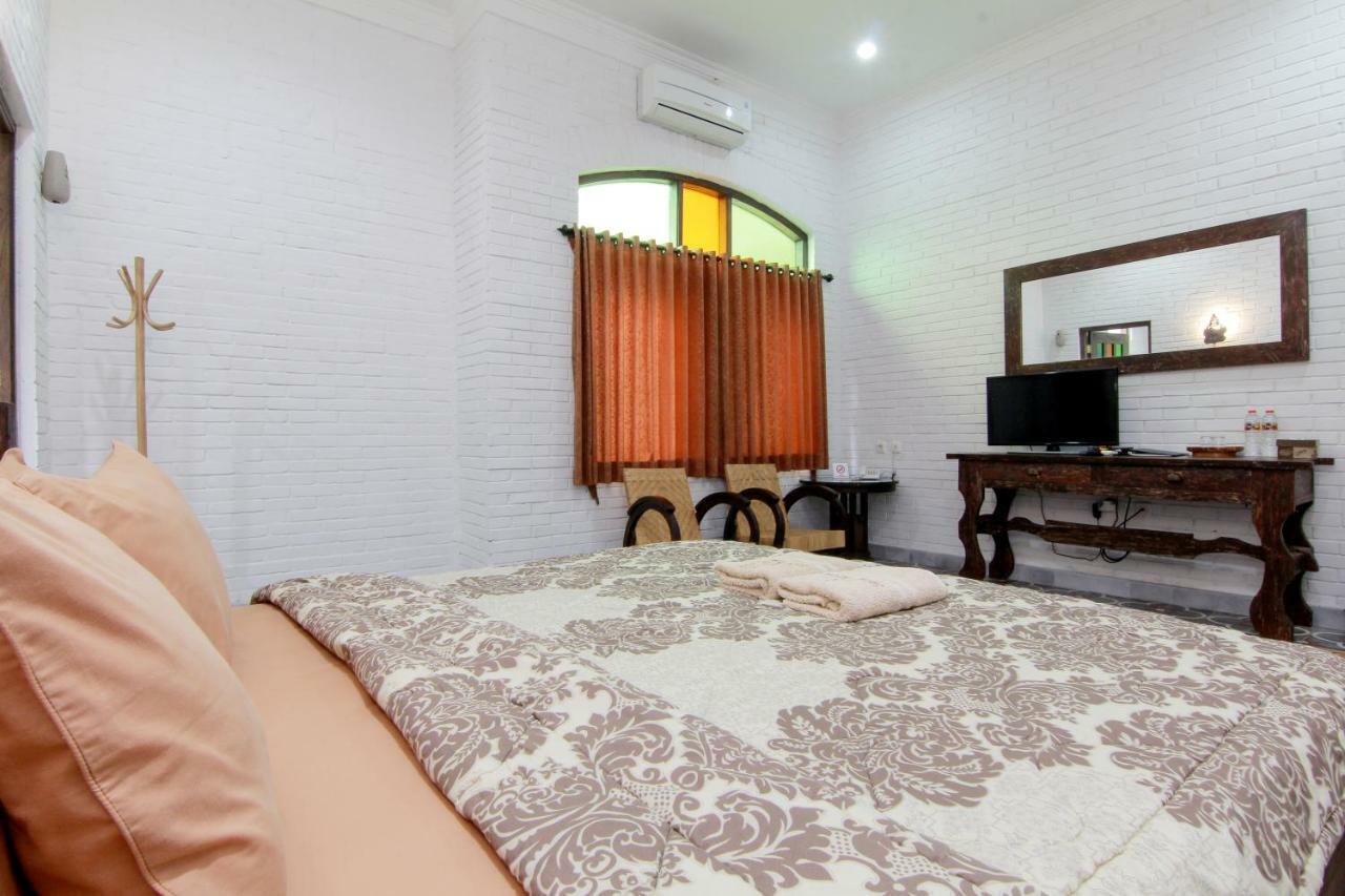 Satu Kayen Guest House Sleman  Esterno foto
