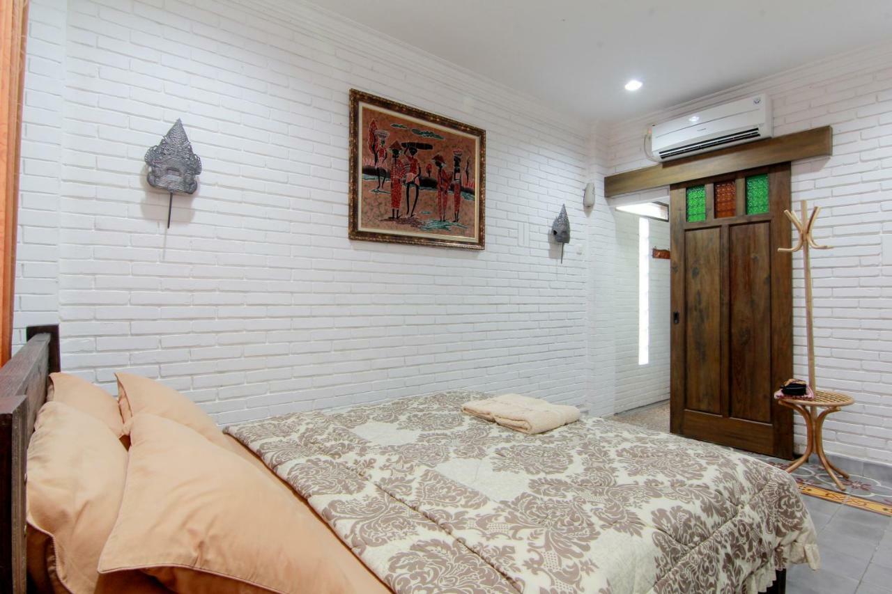 Satu Kayen Guest House Sleman  Esterno foto