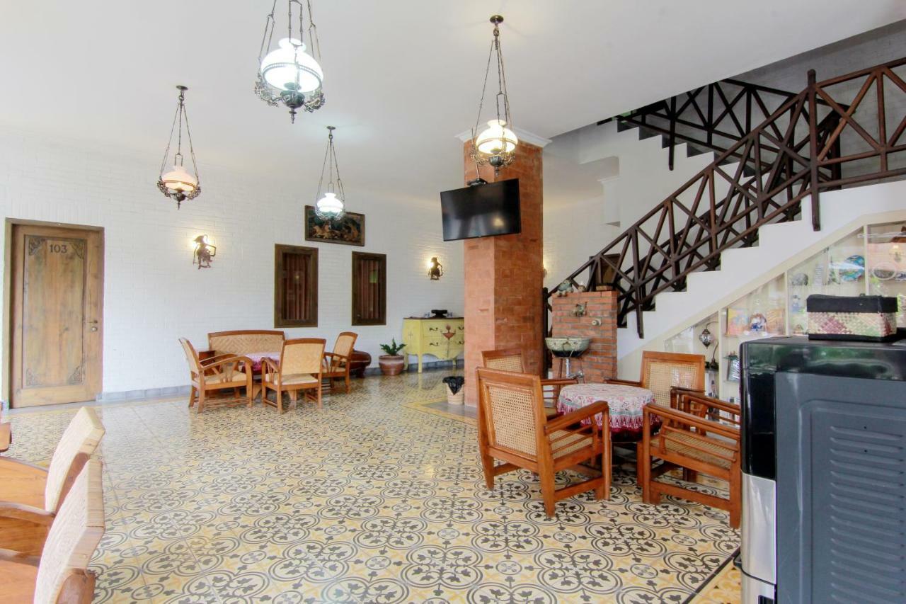 Satu Kayen Guest House Sleman  Esterno foto
