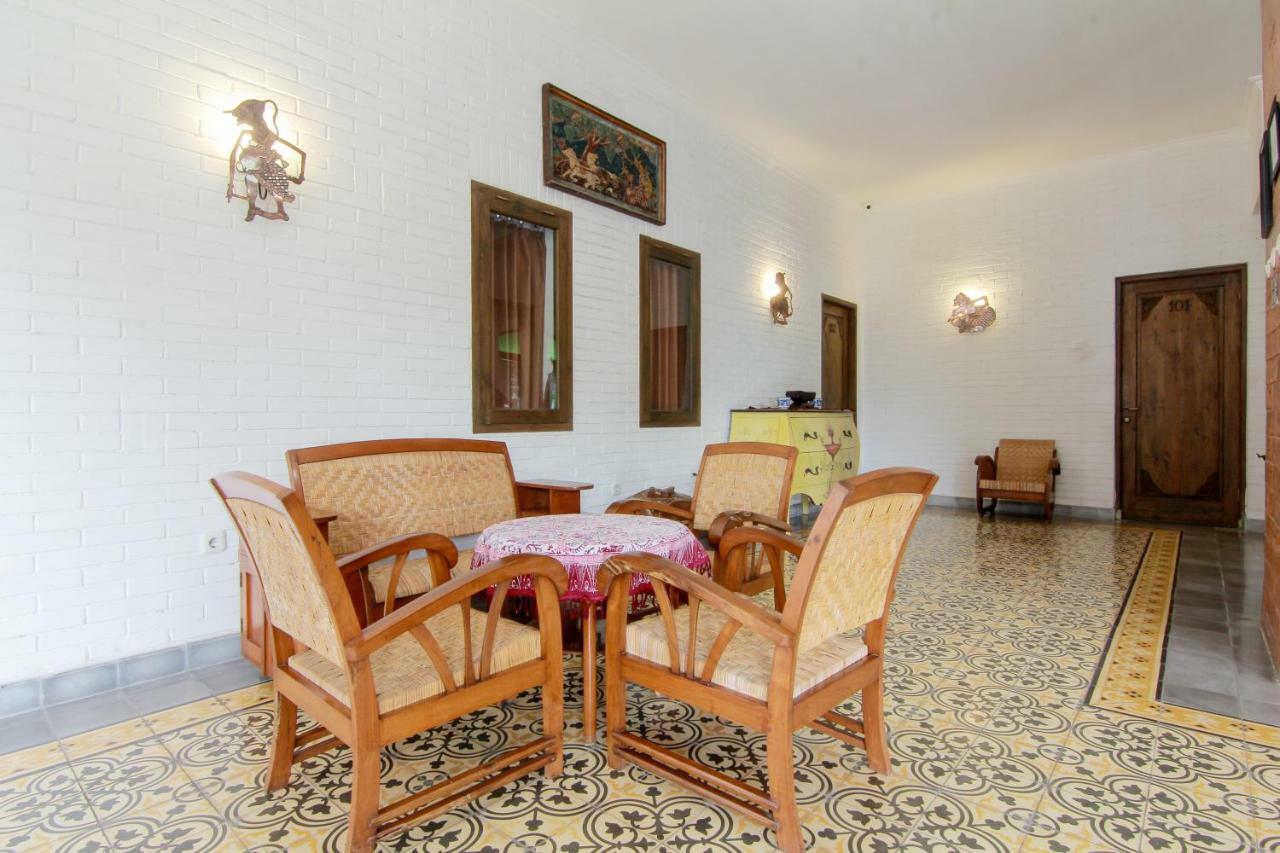 Satu Kayen Guest House Sleman  Esterno foto